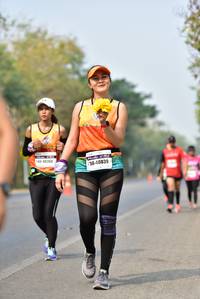 BIB: 40839
                            <button type="button" onclick="openModal(10195924)" class="btn btn-primary btn-sm float-right btn-popup" data-toggle="modal" data-target=".modal-high-quality">
                        <i class="fas fa-shopping-cart"></i> Add to Cart
                    </button>
                                            <button type="button" onclick="isThisMe(10195924, true)" class="btn btn-success btn-sm float-right btn-popup btn-isme hidden" data-toggle="tooltip" data-placement="bottom" title="นี่คือรูปของคุณใช่ไหม คลิกที่นี่เพื่อเอาเข้าอัลบั้ม">
                        <i class="fas fa-plus"></i> Add to album
                    </button>
                    <button type="button" onclick="isThisMe(10195924, false)" class="btn btn-warning btn-sm float-right btn-popup btn-isnotme hidden">
                        <i class="fas fa-ban"></i> Remove from album
                    </button>